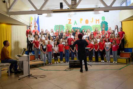 037_revija otroških zborov I.dan 26